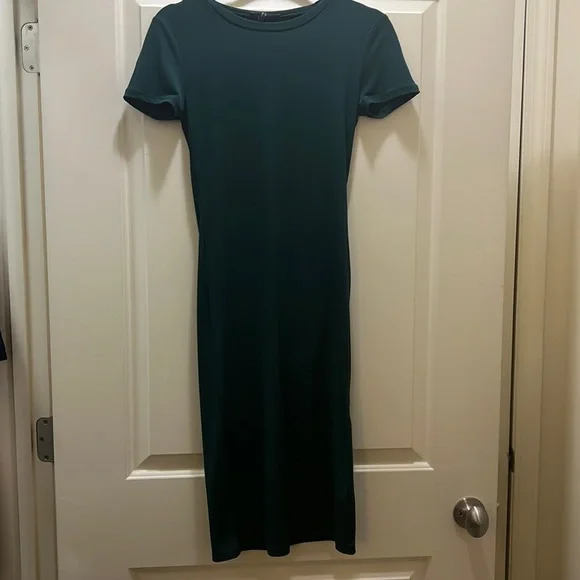 what lipstick to wear with emerald green dress Mac Duggal - Flutter Sleeve Cut Out Asymmetrical Ruffled Gown main image 0